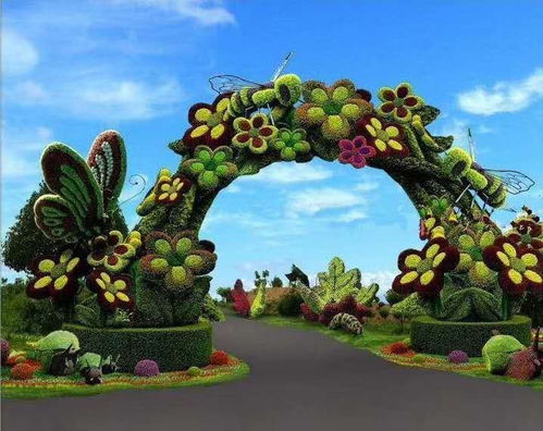 逼真孔雀開屏五色草造型定制價(jià)格與四川廠家自產(chǎn)自銷代理服務(wù)